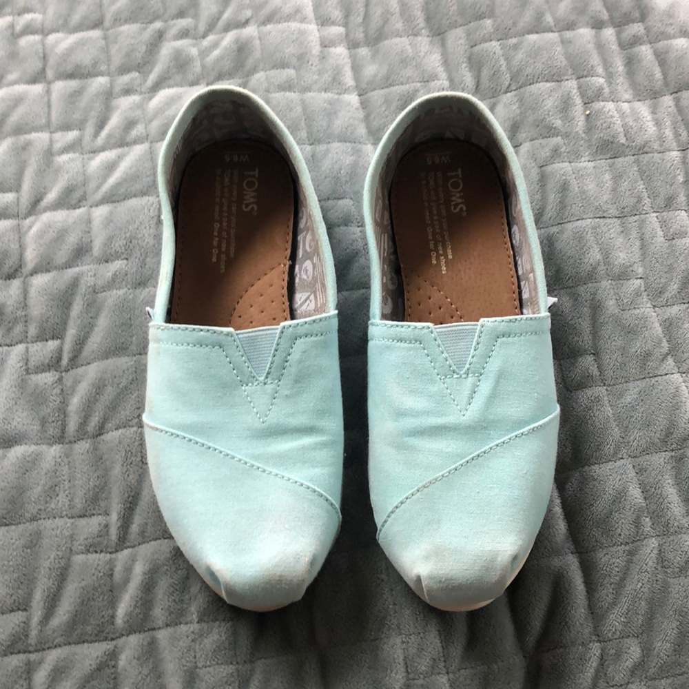Sky blue Toms canvas Toms size 6.5